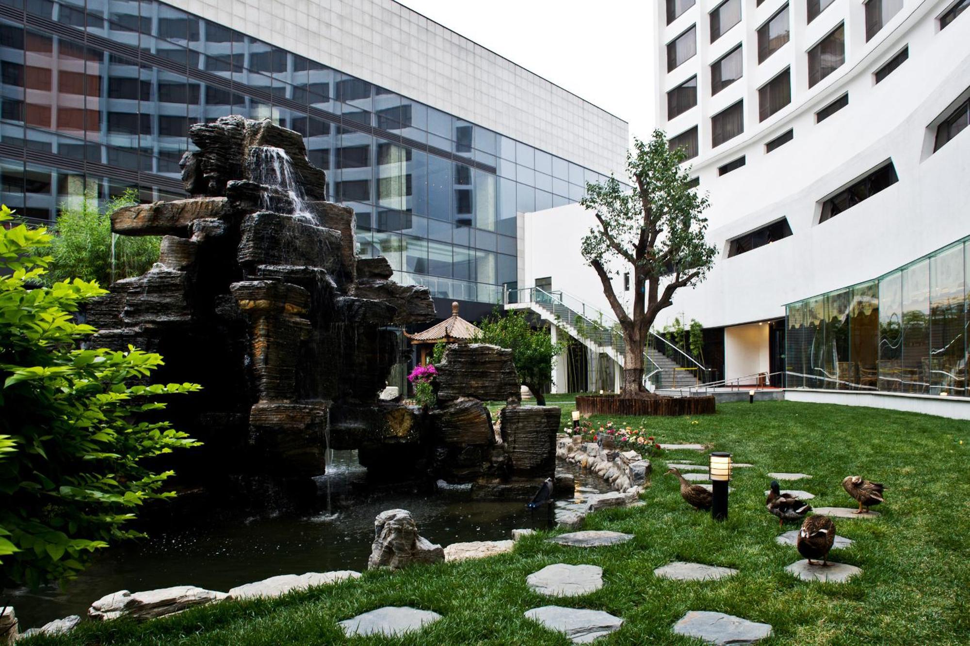 Beijing International Hotel Exterior photo