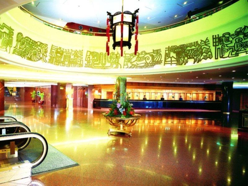 Beijing International Hotel Exterior photo