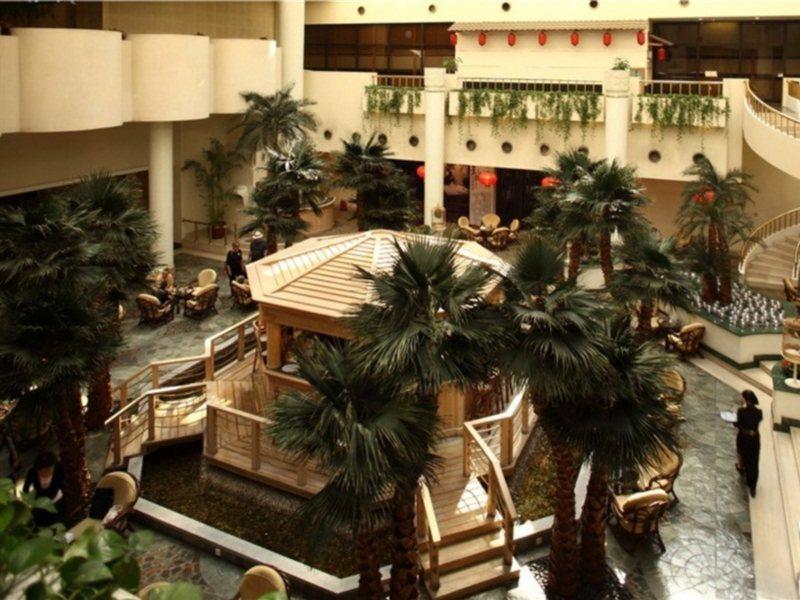 Beijing International Hotel Exterior photo