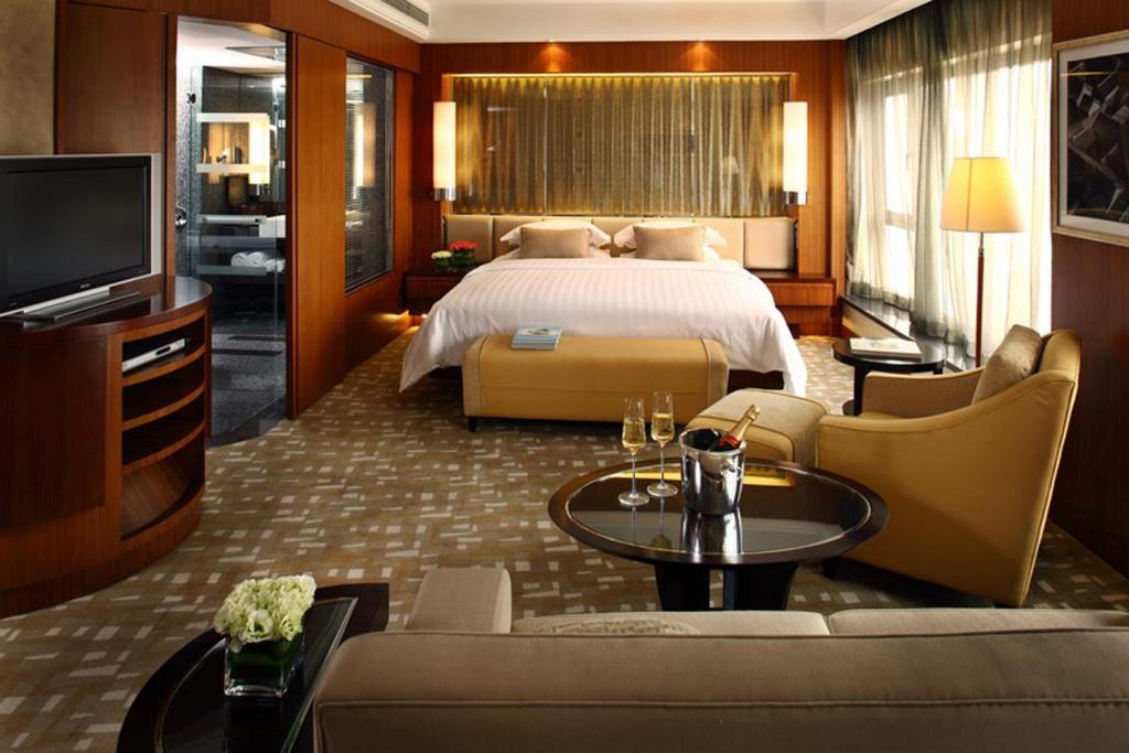 Beijing International Hotel Room photo